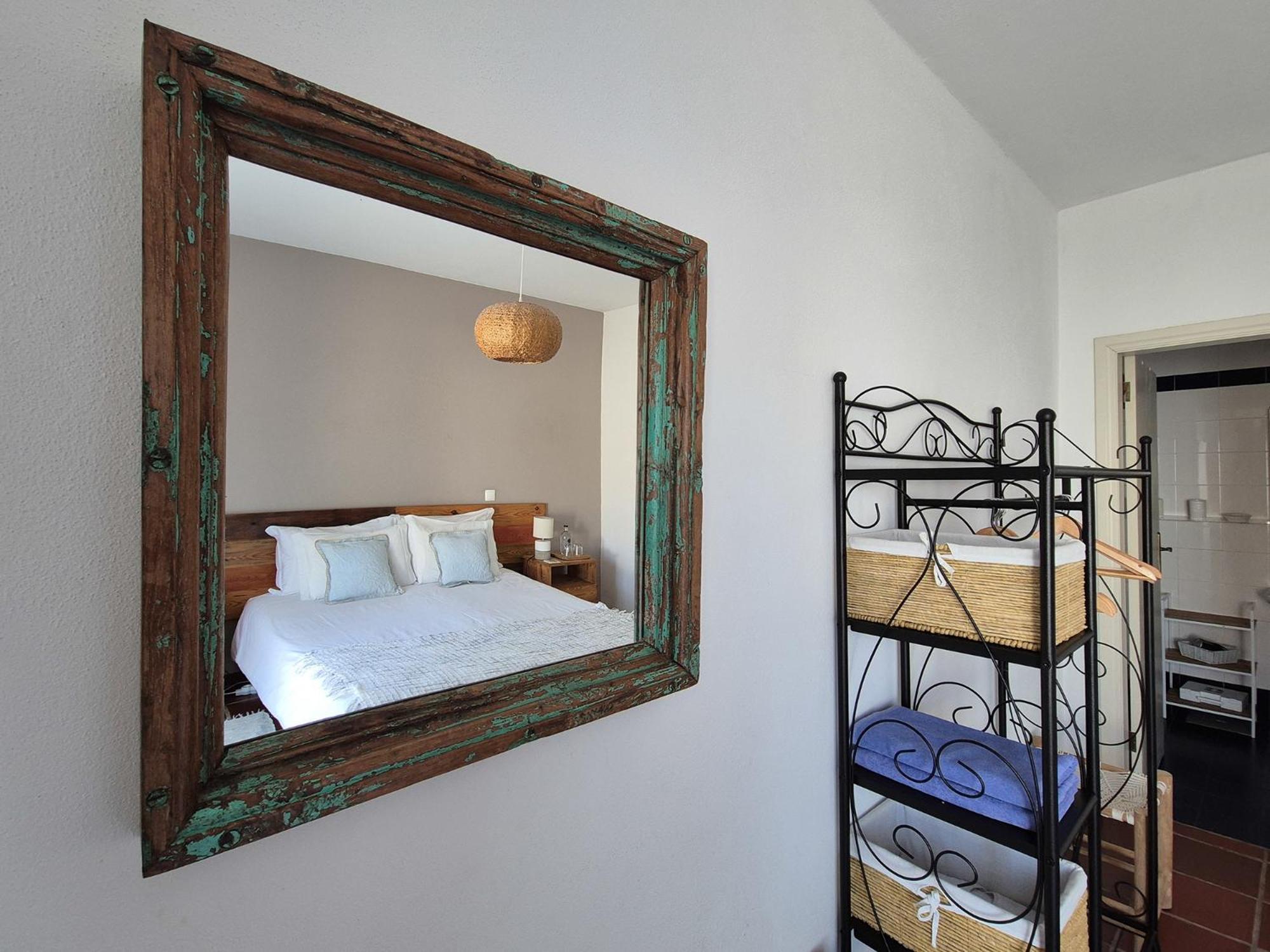 Quarto Duplo ou Twin com Casa de Banho Privativa