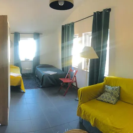 Portuguese Hostel-3